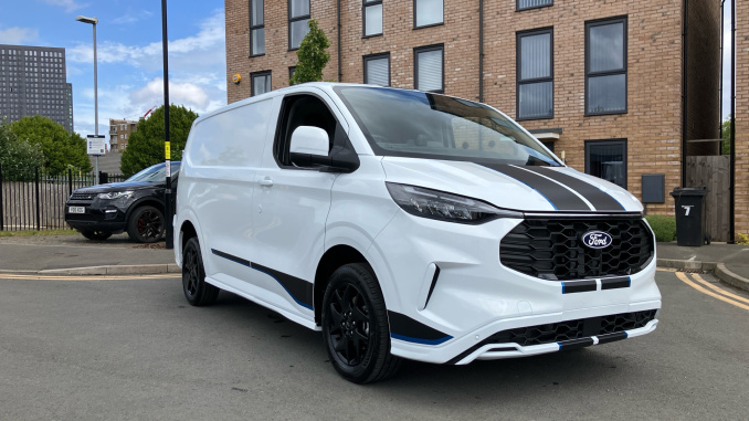 Ford Transit Custom 320 L1 Diesel Fwd 2.0 EcoBlue 150ps H1 Van Sport - Image 21